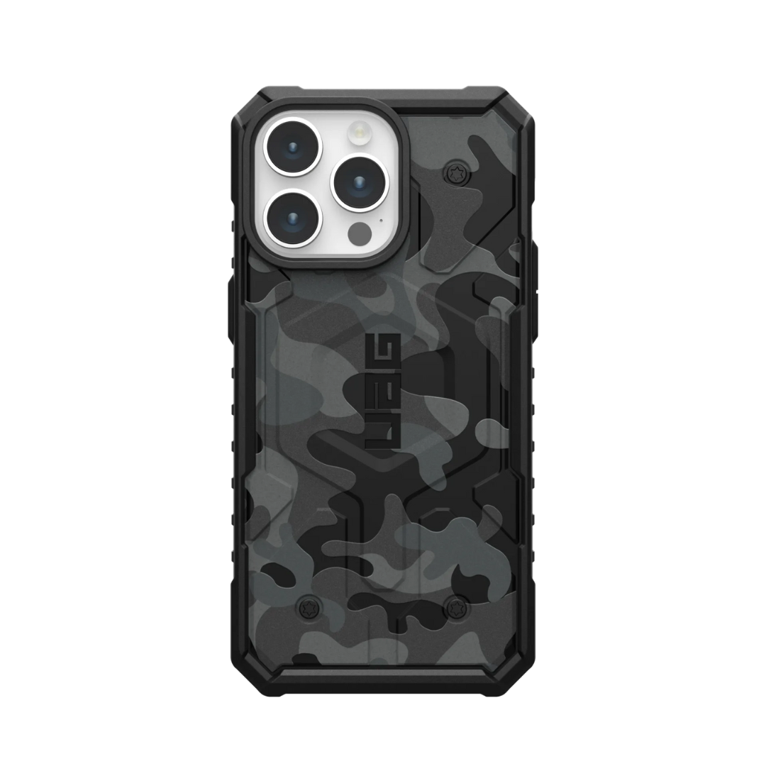 Husa iPhone MagSafe UAG Pathfinder pentru iPhone 12 Pro Max Midnight Camo - WATCHERS